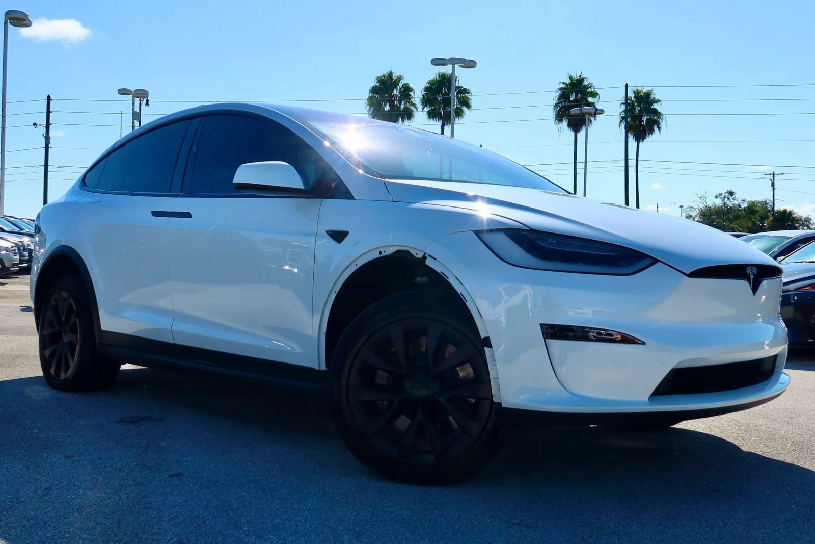 Used 2023 Tesla Model X AWD/4WD image 1