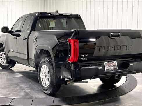 Used 2024 Toyota Tundra SR5 w/ SR5 Premium Package AWD/4WD image 12