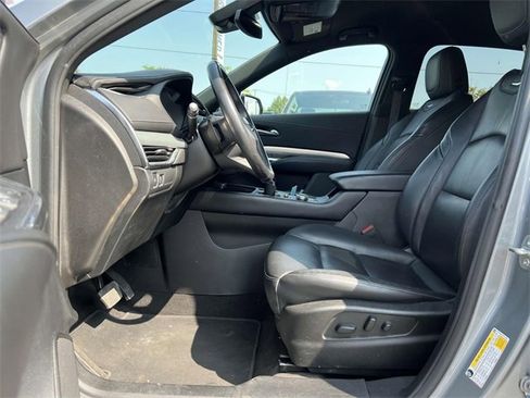 Certified 2023 Cadillac XT4 Premium Luxury w/ Cold Weather Package image 10