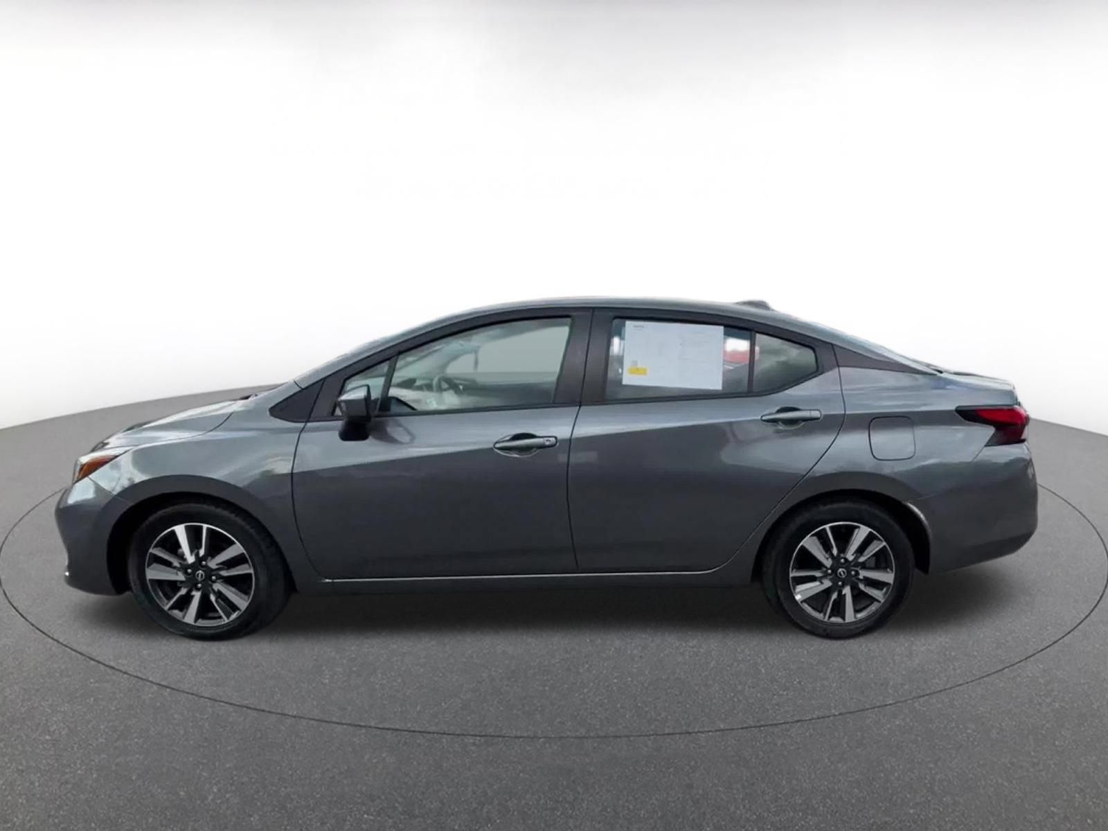 Used 2025 Nissan Versa SV FWD image 8
