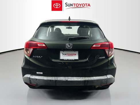 Used 2016 Honda HR-V LX image 5