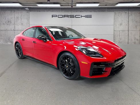 Certified 2026 Porsche Panamera GTS AWD/4WD image 7