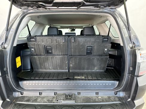 Used 2023 Toyota 4Runner SR5 Premium w/ Moonroof Package image 18