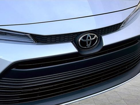 Certified 2026 Toyota Corolla LE FWD image 29
