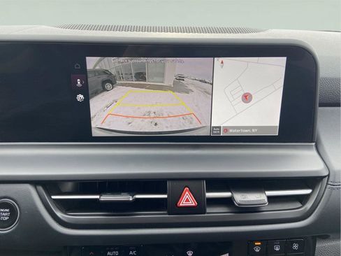 Used 2024 Kia Seltos EX image 28