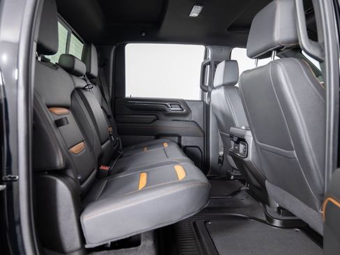 Used 2024 GMC Sierra 3500 AT4 w/ AT4 Premium Plus Package image 22