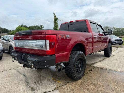 Used 2017 Ford F250 Platinum w/ Platinum Ultimate Package AWD/4WD image 5