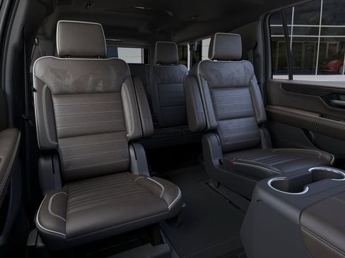 New 2026 GMC Yukon XL Denali Ultimate w/ LPO, Illumination Package AWD/4WD image 17