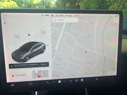 Used 2020 Tesla Model 3 Standard Range Plus image 10