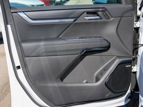 New 2026 GMC Acadia Elevation w/ Elevation Premium Package image 9