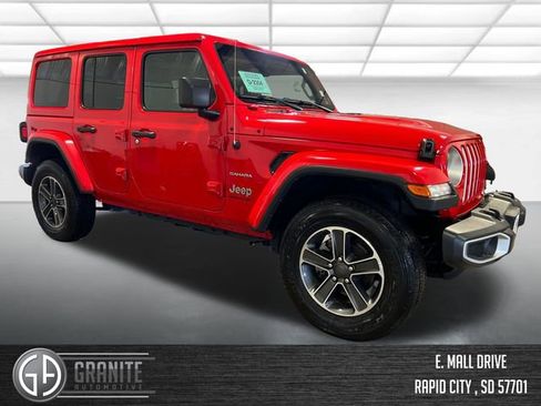 Used 2023 Jeep Wrangler Unlimited Sahara AWD/4WD image 7