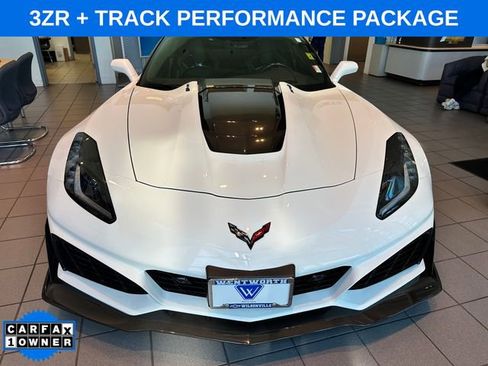 Used 2019 Chevrolet Corvette ZR1 RWD image 2