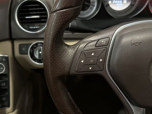 Used 2012 Mercedes-Benz C 250 Sedan image 26