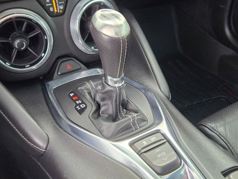 Used 2020 Chevrolet Camaro SS image 36