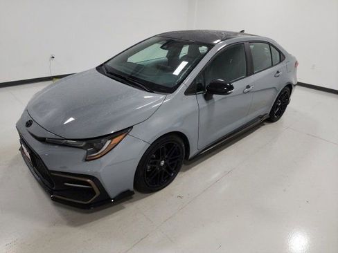 Used 2022 Toyota Corolla SE w/ Carpet Mat Package (TMS) FWD image 12