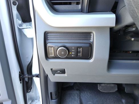 New 2025 Ford F450 XL w/ XL Chrome Package image 8