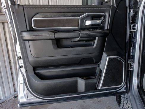Used 2024 RAM 3500 Laramie w/ Night Edition AWD/4WD image 44