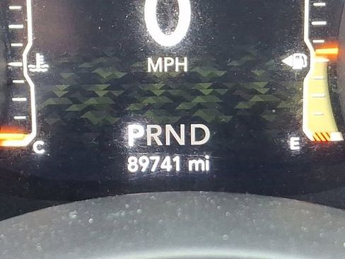 Used 2018 Jeep Wrangler Sport S image 19