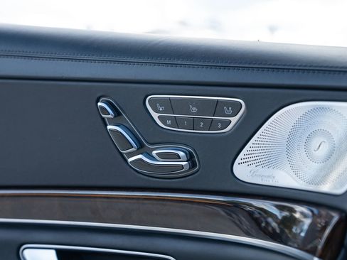Used 2016 Mercedes-Benz Maybach S 600 image 43