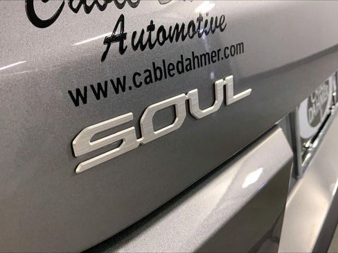 Certified 2025 Kia Soul LX w/ LX Technology Package image 8