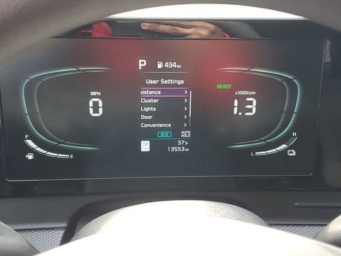 Used 2023 Kia Sportage LX image 18