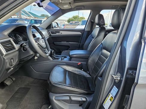 Used 2018 Volkswagen Atlas Launch Edition AWD/4WD image 12