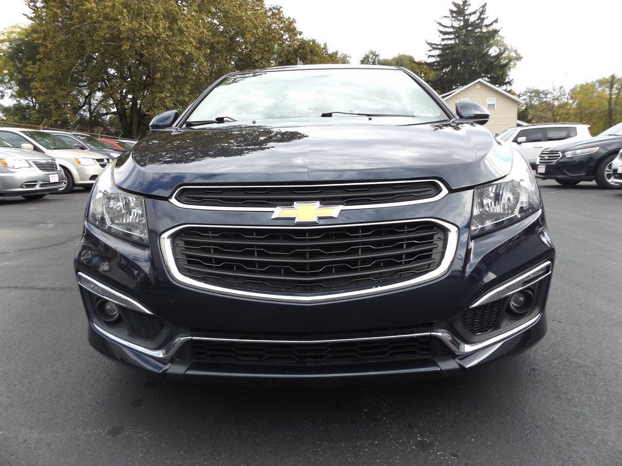 Used 2015 Chevrolet Cruze LTZ w/ Sun, Sound and Sport Package FWD image 3