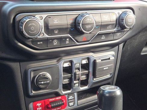 Used 2021 Jeep Wrangler Unlimited Rubicon image 27