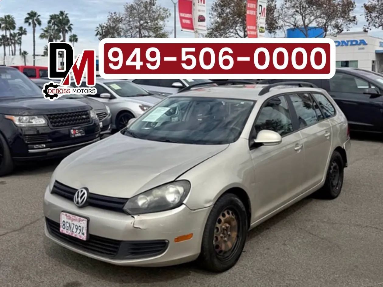 Used 2013 Volkswagen Jetta SE FWD image 1