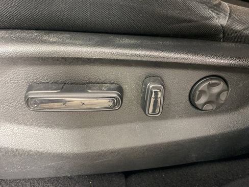 Used 2018 Honda CR-V EX image 26