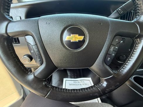Used 2022 Chevrolet Express 3500 w/ Power Convenience Package RWD image 14