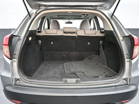 Certified 2017 Honda HR-V EX image 37