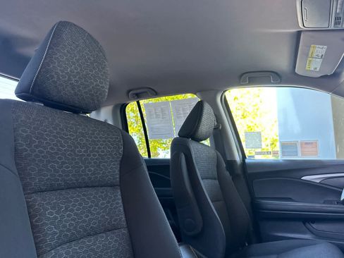 Used 2023 Honda Ridgeline Sport image 17