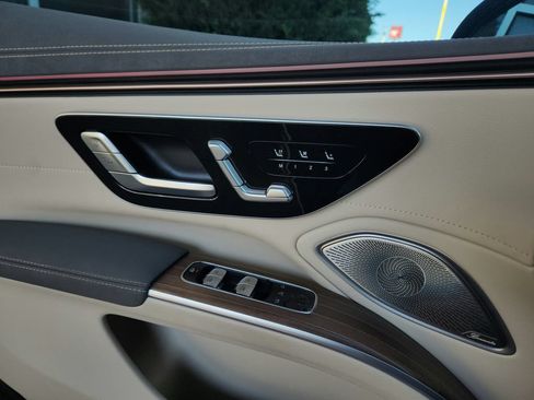 Used 2023 Mercedes-Benz EQS 450+ 4MATIC Sedan image 18