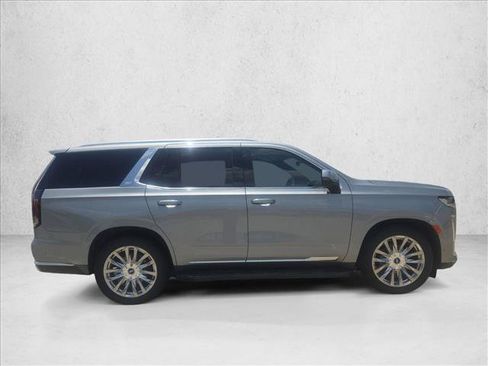 Used 2024 Cadillac Escalade Premium Luxury w/ Performance Package AWD/4WD image 4