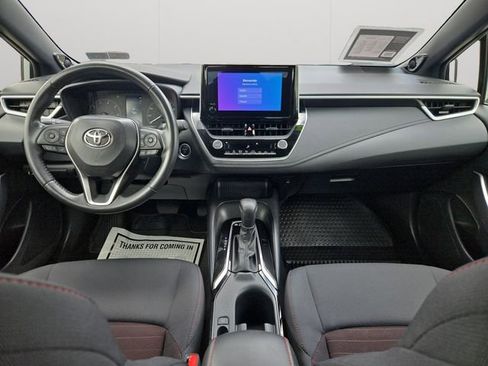 Used 2024 Toyota Corolla SE w/ Convenience Package FWD image 17