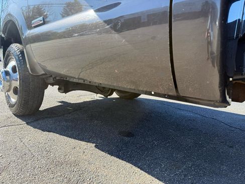 Used 2006 Ford F350 4x4 Regular Cab DRW Super Duty image 10