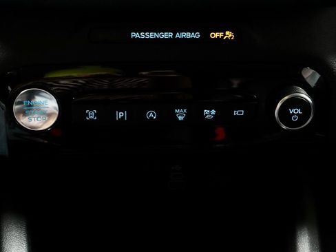 Certified 2024 Ford Escape Platinum image 32