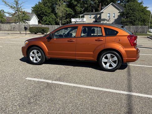 Used 2011 Dodge Caliber Mainstreet FWD image 19