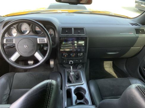 Used 2010 Dodge Challenger SRT8 w/ SRT Option Group II RWD image 27