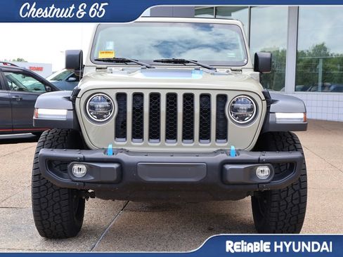 Used 2022 Jeep Wrangler Unlimited Rubicon 4xe w/ Steel Bumper Group AWD/4WD image 8