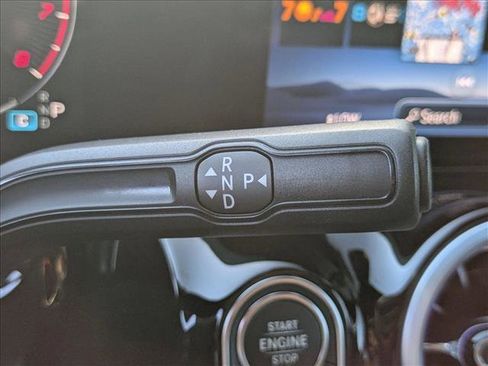 Used 2025 Mercedes-Benz GLA 250 GLA 250 image 12