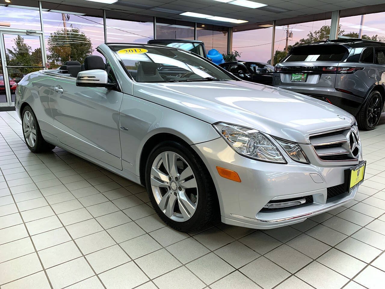 Used 2012 Mercedes-Benz E 350 Cabriolet image 4