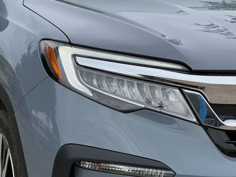 Used 2022 Honda Pilot Touring image 4