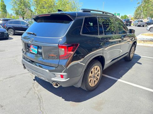 Used 2023 Honda Passport TrailSport image 5