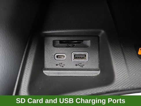 Certified 2023 Buick Enclave Essence image 34