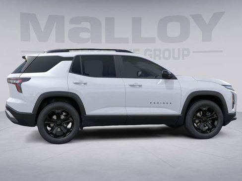 New 2026 Chevrolet Equinox LT w/ Midnight Edition AWD/4WD image 6