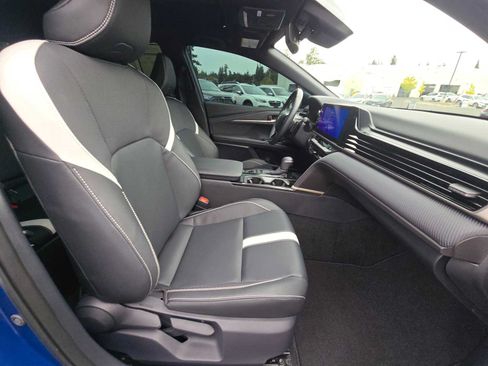 Used 2025 Toyota Camry SE w/ Multimedia Upgrade Package FWD image 11