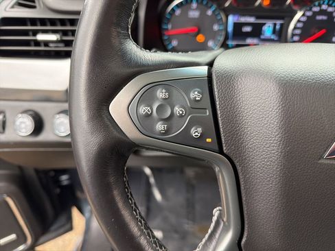 Used 2019 Chevrolet Tahoe LT image 14