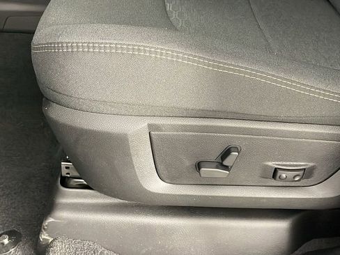 New 2025 RAM 2500 Big Horn image 31